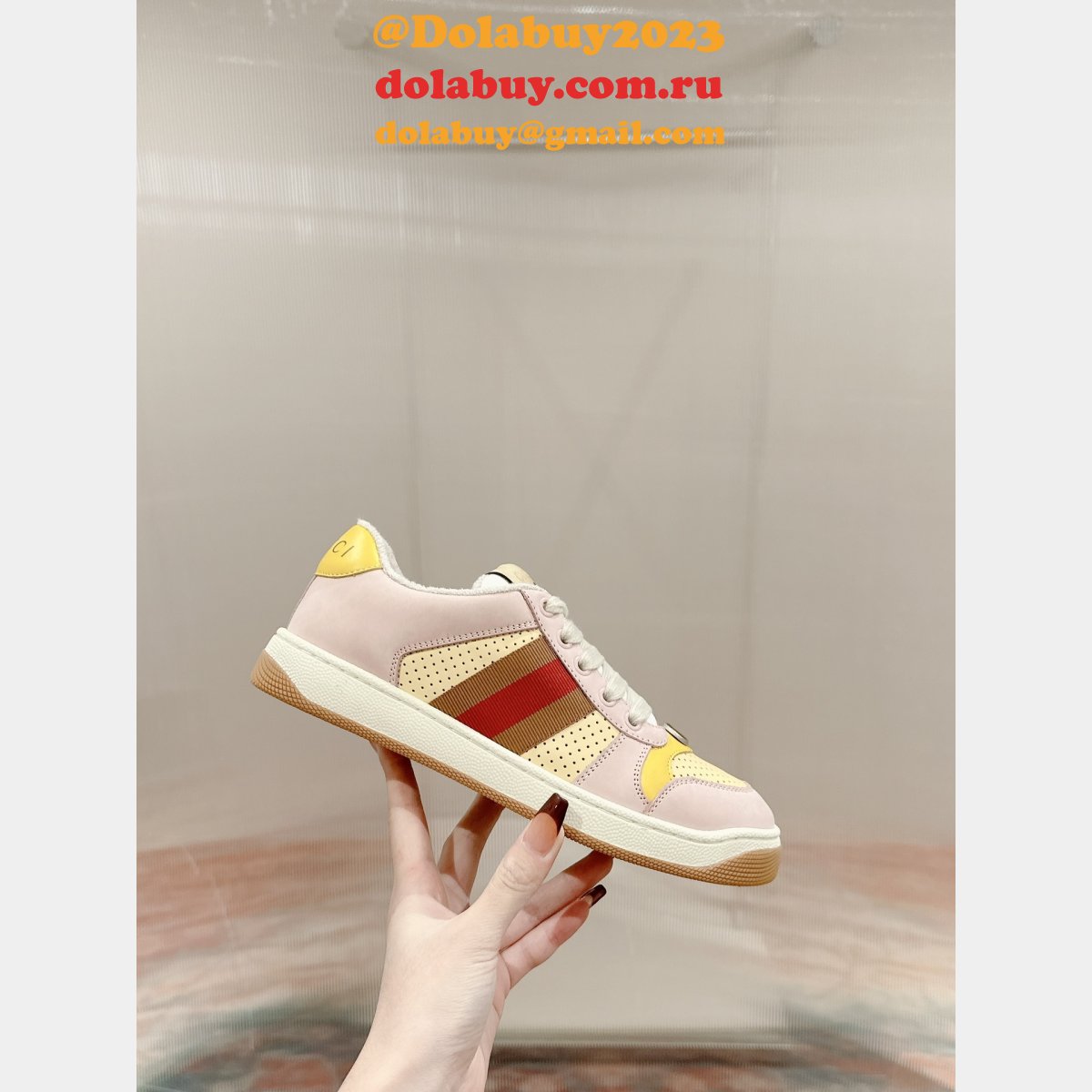 gucci Women