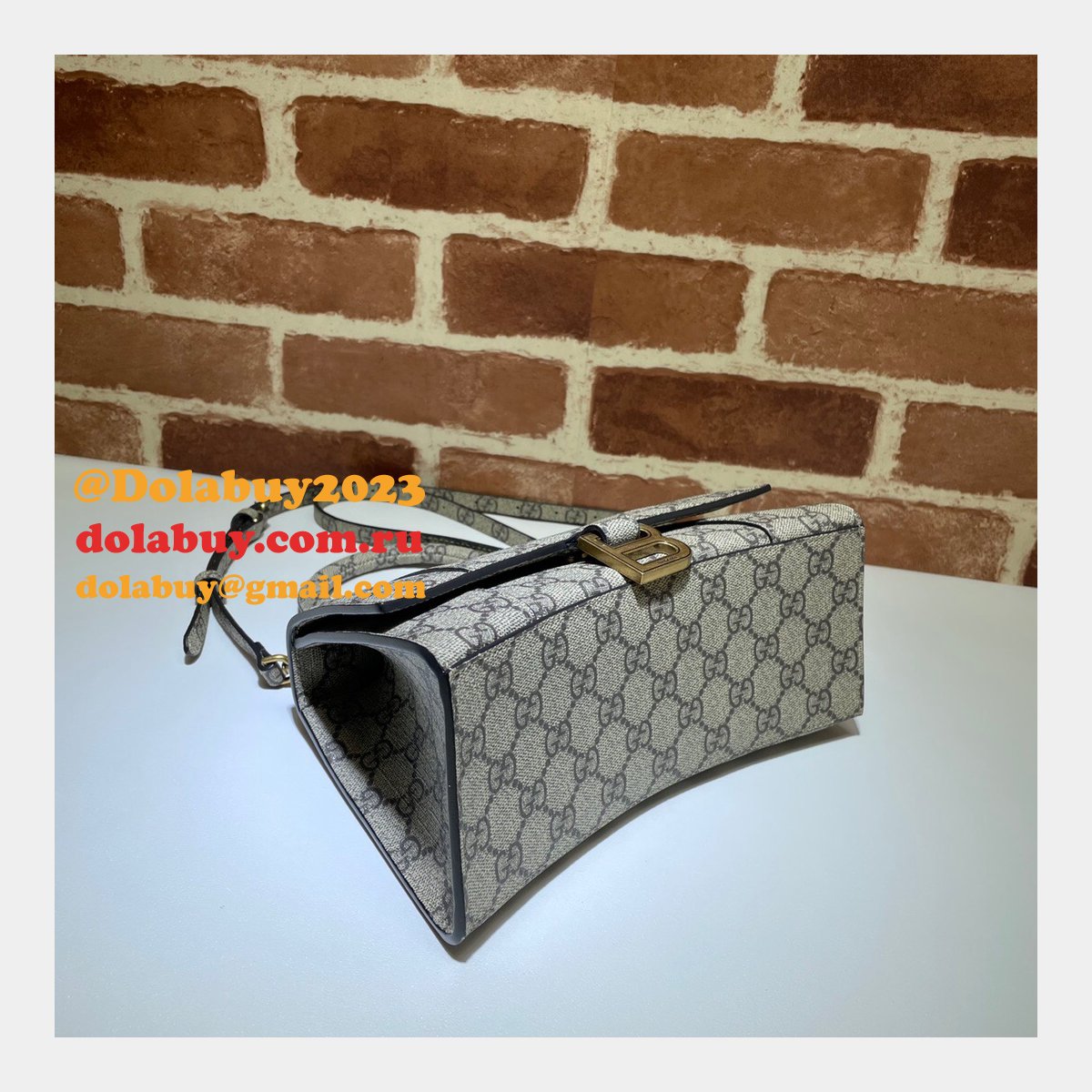 Gucci x Balenciaga Top Quality 658575 Replica Hourglass Small Top Handle Bag