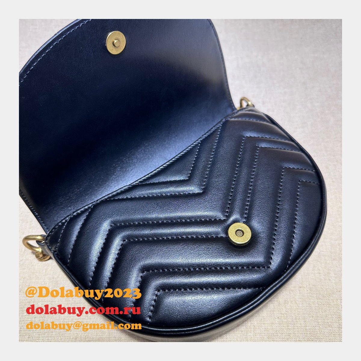 Offers 1:1 Replica Gucci GG Marmont 746431 Matelassé Chain Bag
