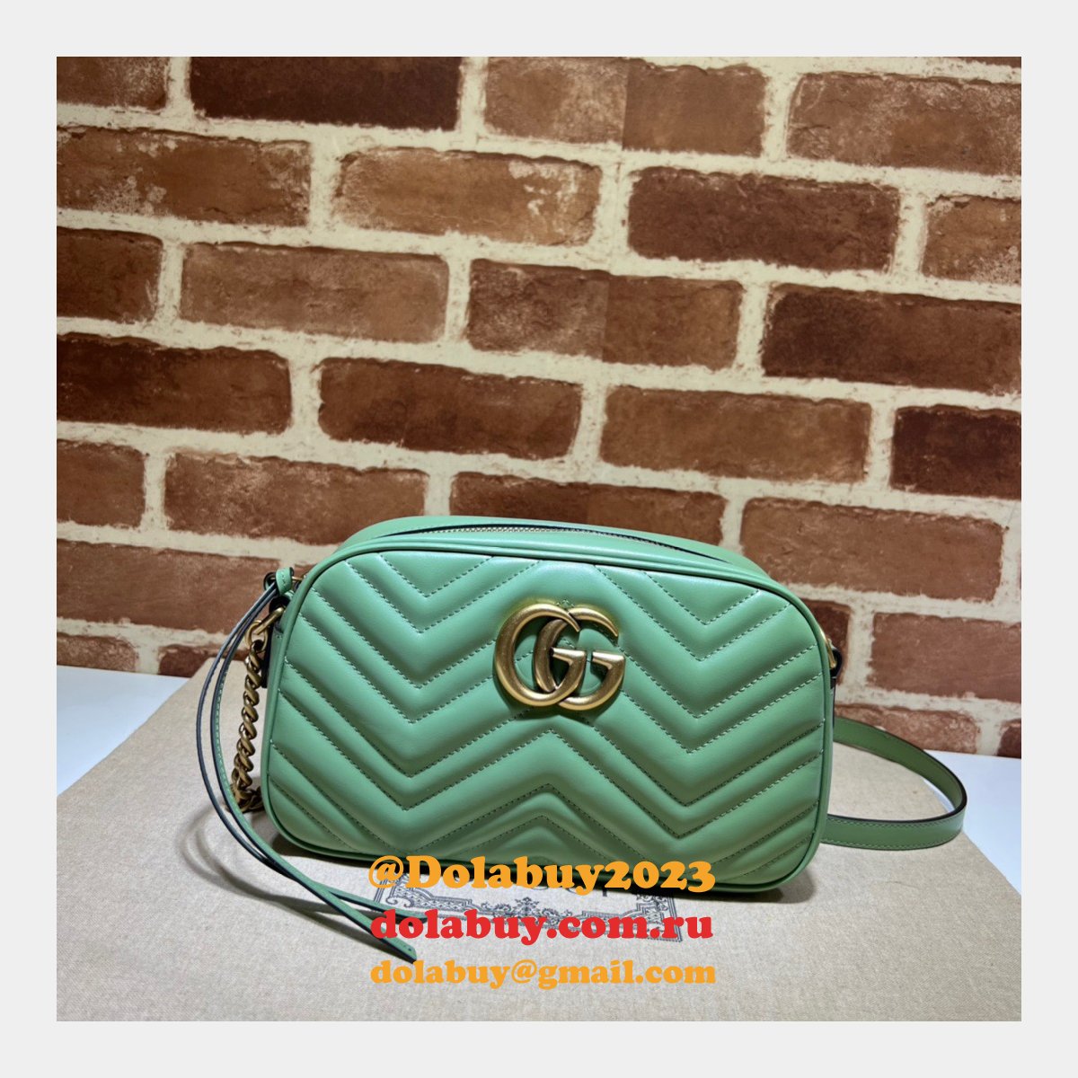 Designer Gucci Leather GG Marmont Top 447632 Matelassé Shoulder Bag