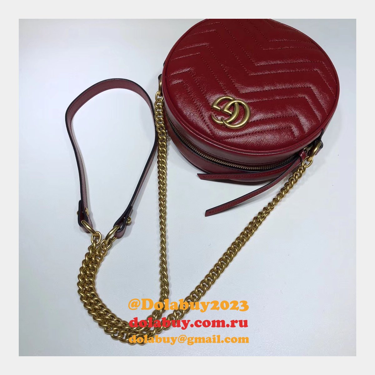 Top Quality 550154 Gucci GG Marmont mini round shoulder bag