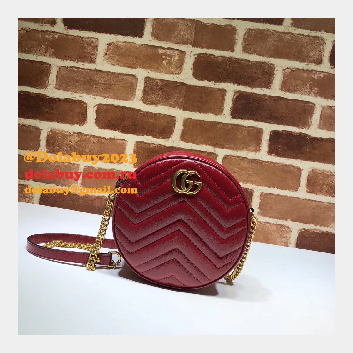 Top Quality 550154 Gucci GG Marmont mini round shoulder bag