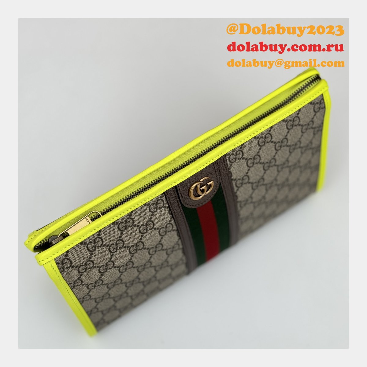 Designer Gucci Replicas 598234 Duplicate GG Supreme Ophidia Toiletry Case