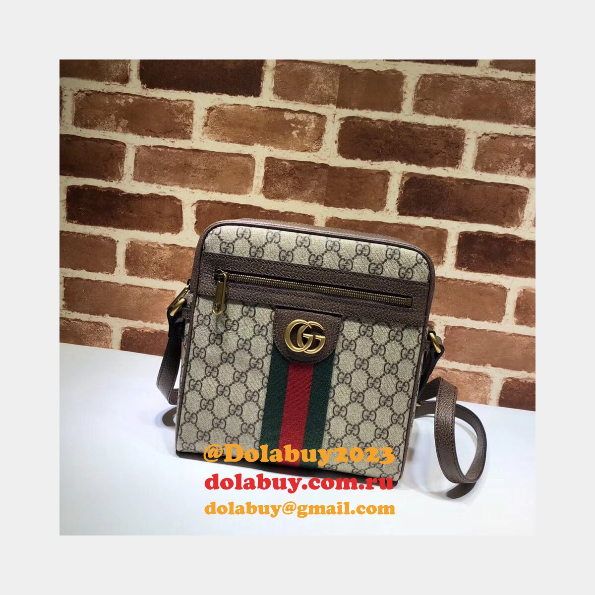 Luxury Gucci AAA+ 547926 GG Supreme Ophidia Small Messenger Bag