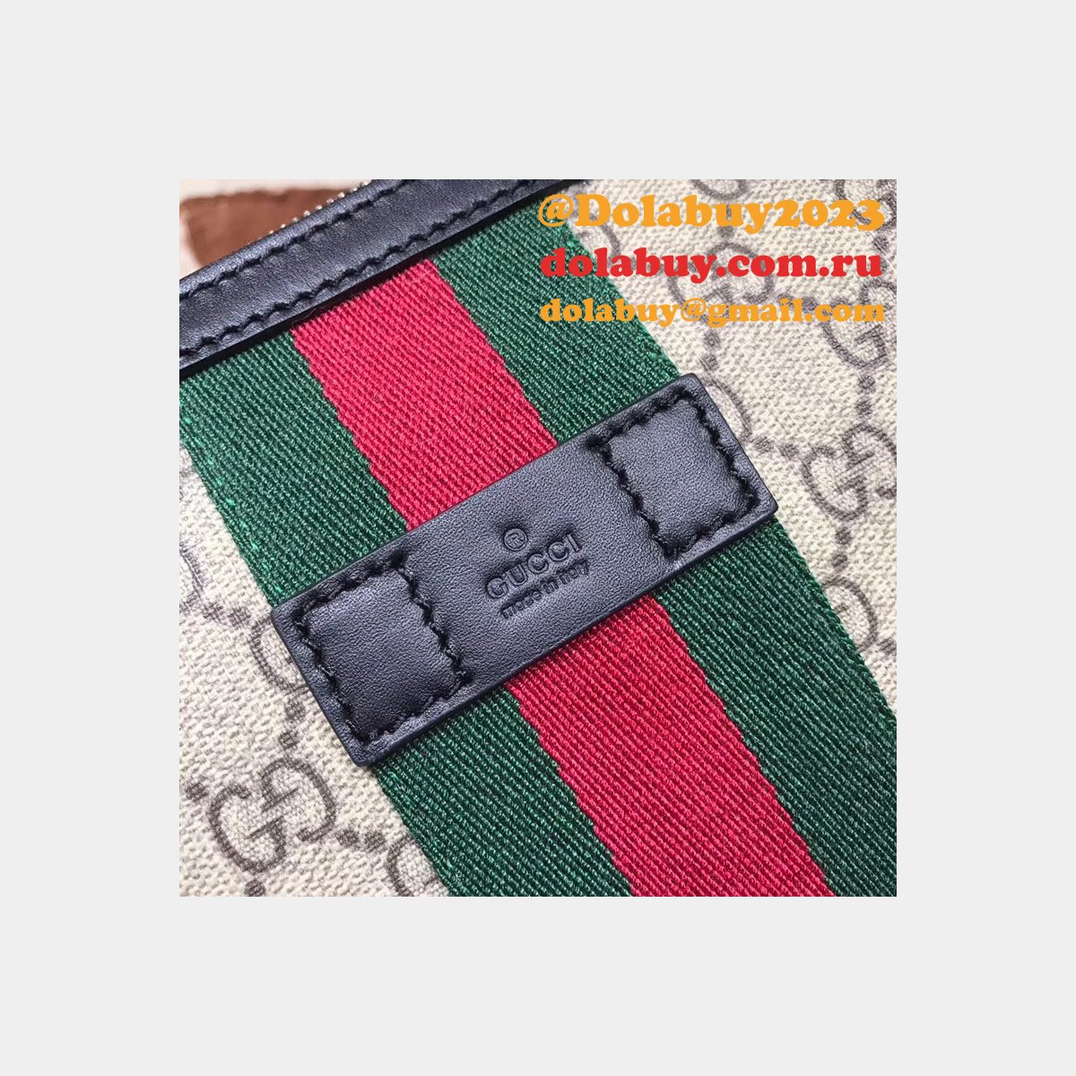 Top Quality Gucci Web GG Supreme Flat Messenger Replica 471454 Bag