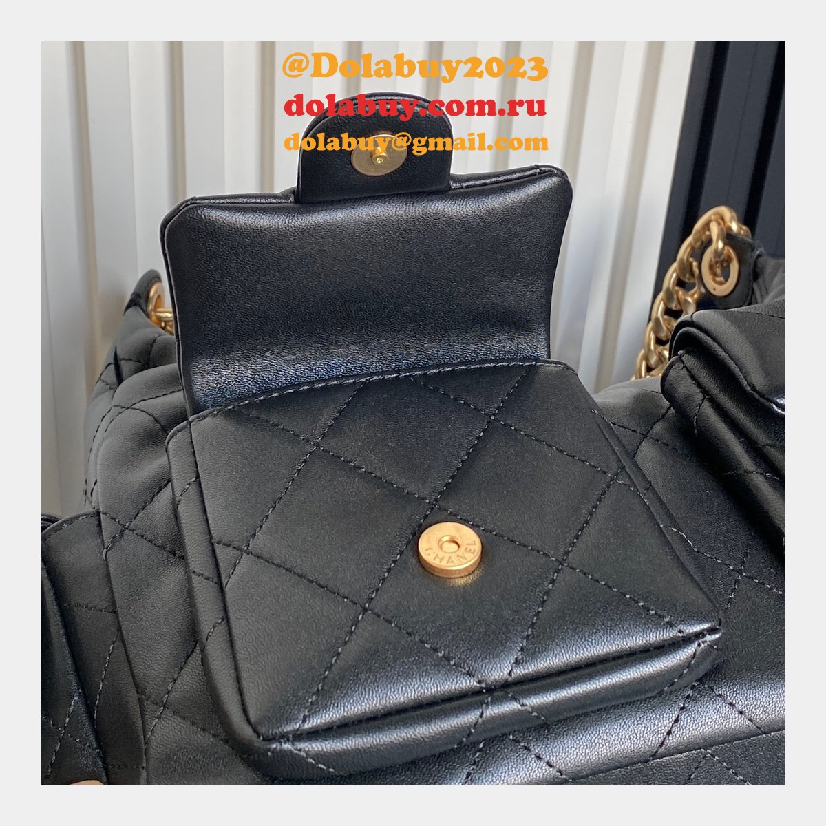 Replica Luxury AS5302 Maxi Hobo Shiny Bag
