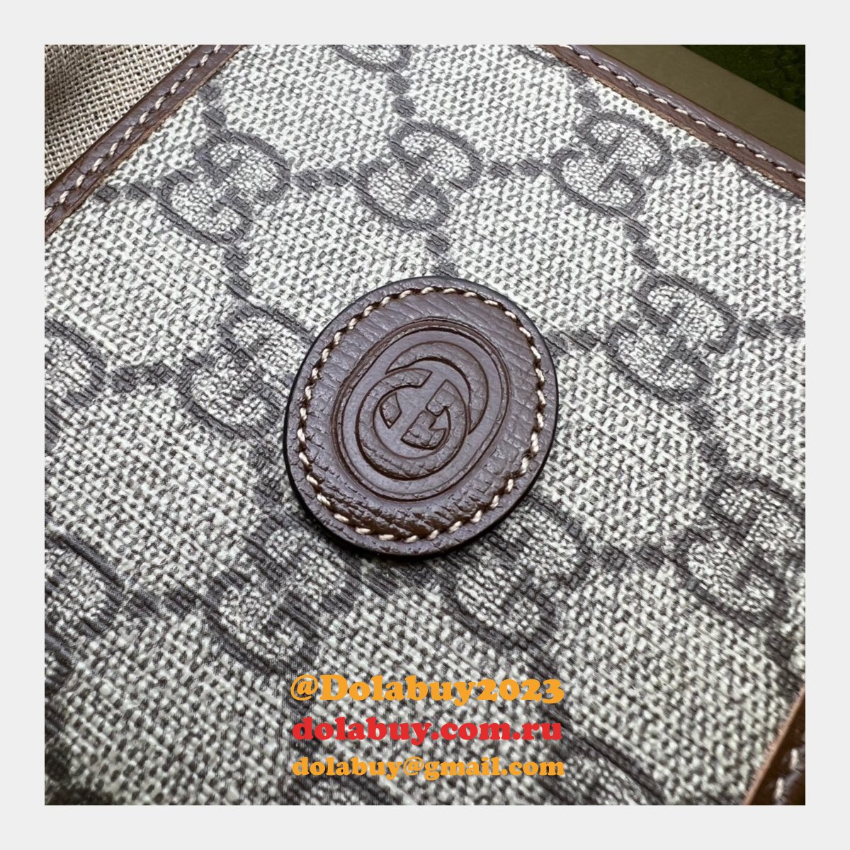 Gucci AAA+ Replica GG Supreme 671652 Wholesale Wallet with Interlocking G