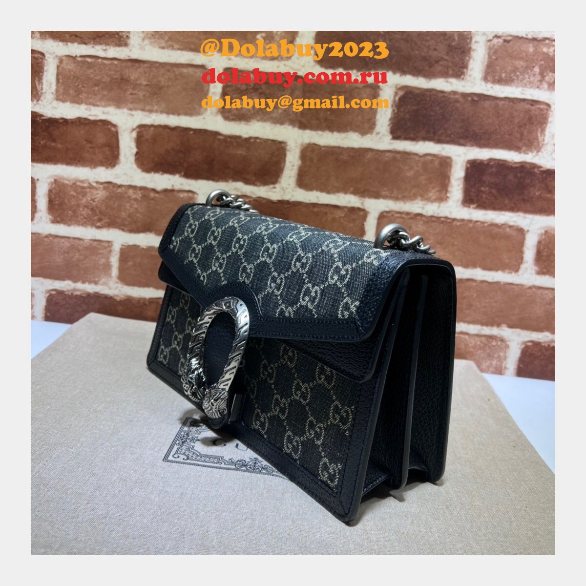 The highest quality Gucci Dionysus GG Supreme Shoulder Bag 400249 Black