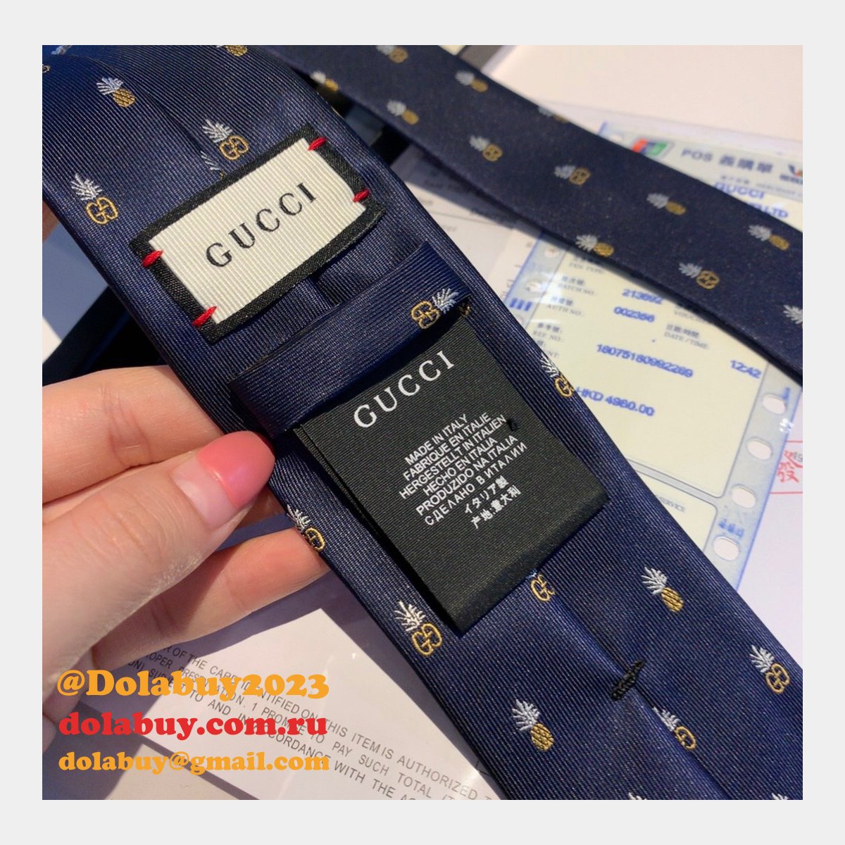 Gucci Pineapple and double GG pattern Silk jacquard