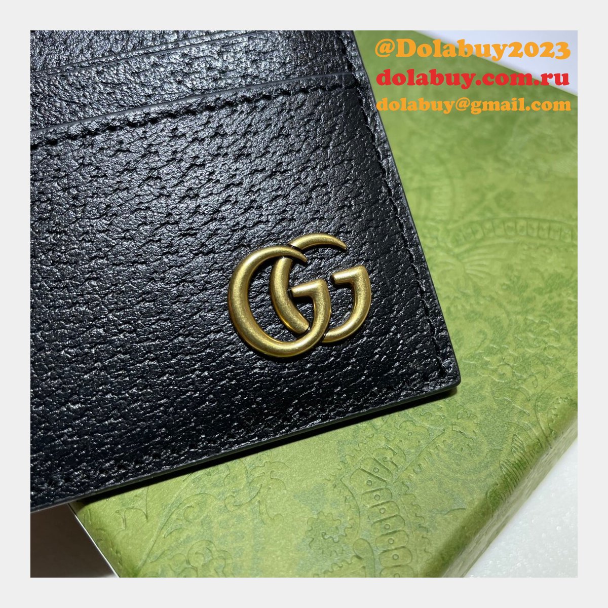 Gucci Best 657588 Replica GG Marmont card case in black leather