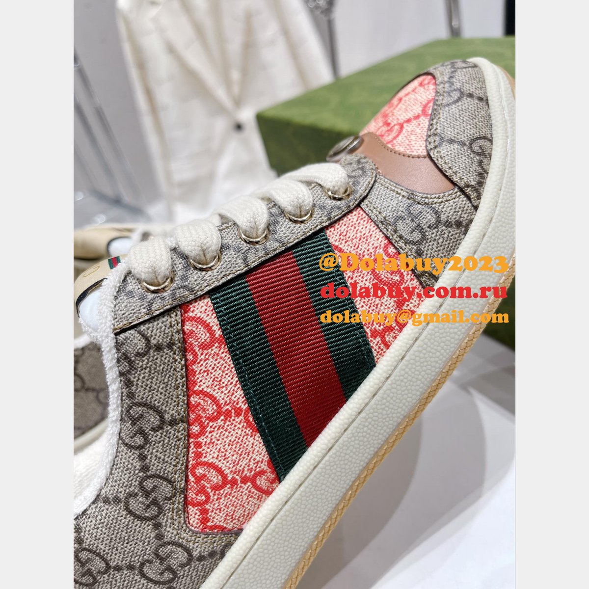 Gucci Dirty Embroidery Cowhide Shoes Replica Shop