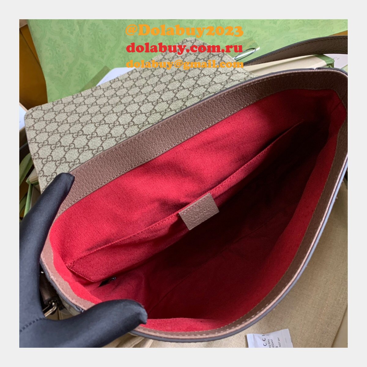 High Quality Gucci Replica 658542 GG Messenger bag in GG Supreme