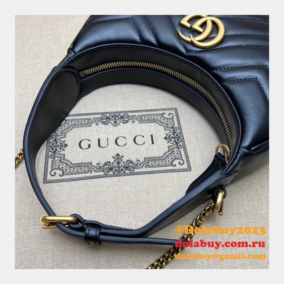 Gucci Best 699514 GG Marmont half-moon-shaped Replica bag