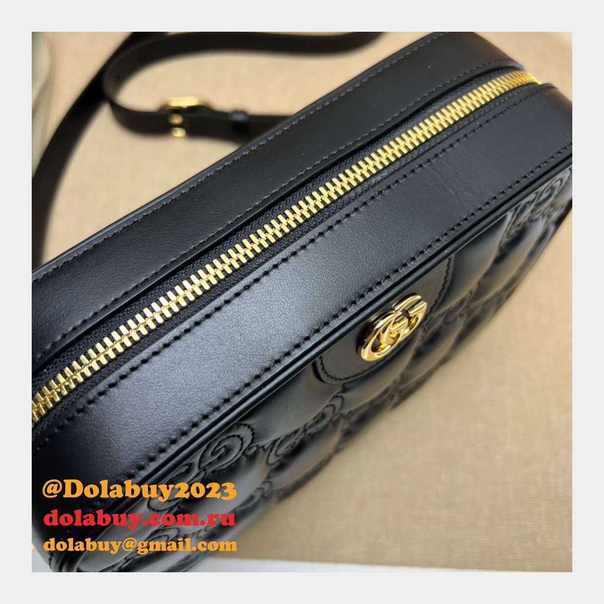 Fake Gucci Designer GG matelassé leather shoulder 702234 Bags