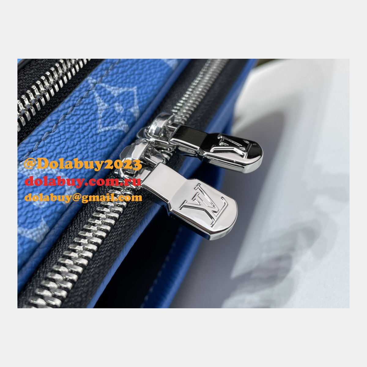 Alpha Messenger Taigarama Men M31016 & M46955 Designer Louis Vuitton Bags