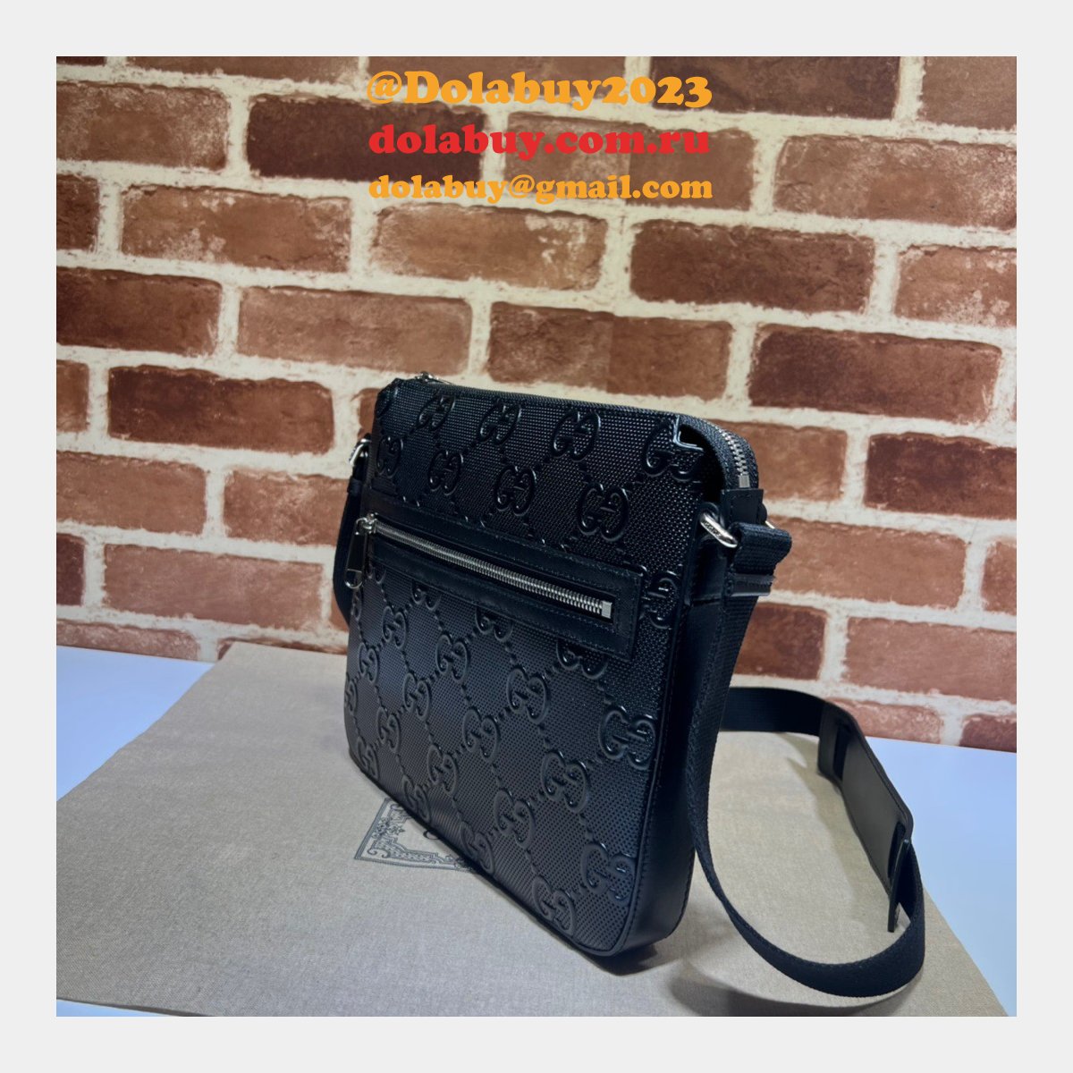We Offer High-Quality Fake Black Gucci Signature Messenger 406410 Bag