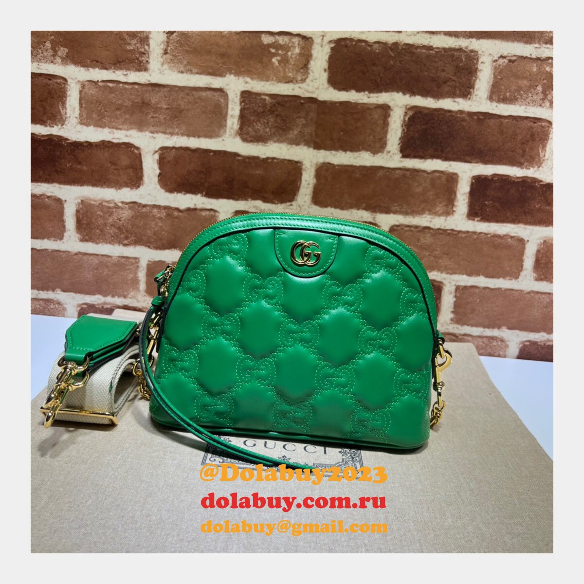 Gucci Luxury 702229 GG Matelassé Leather Shoulder Replica Bag