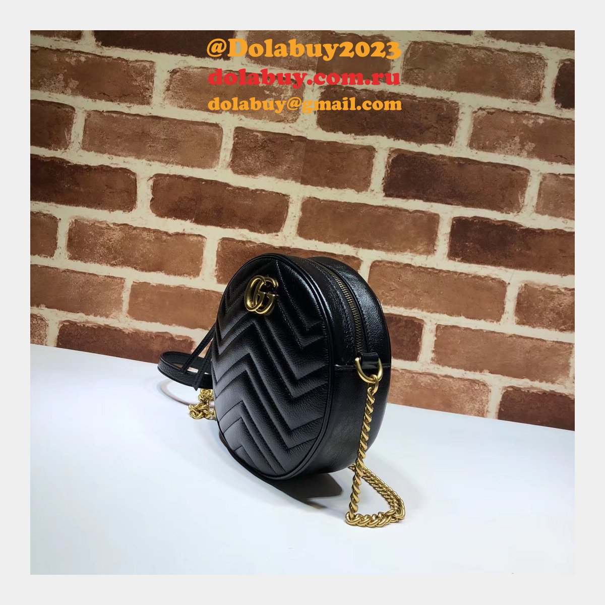 Top Quality 550154 Gucci GG Marmont mini round shoulder bag